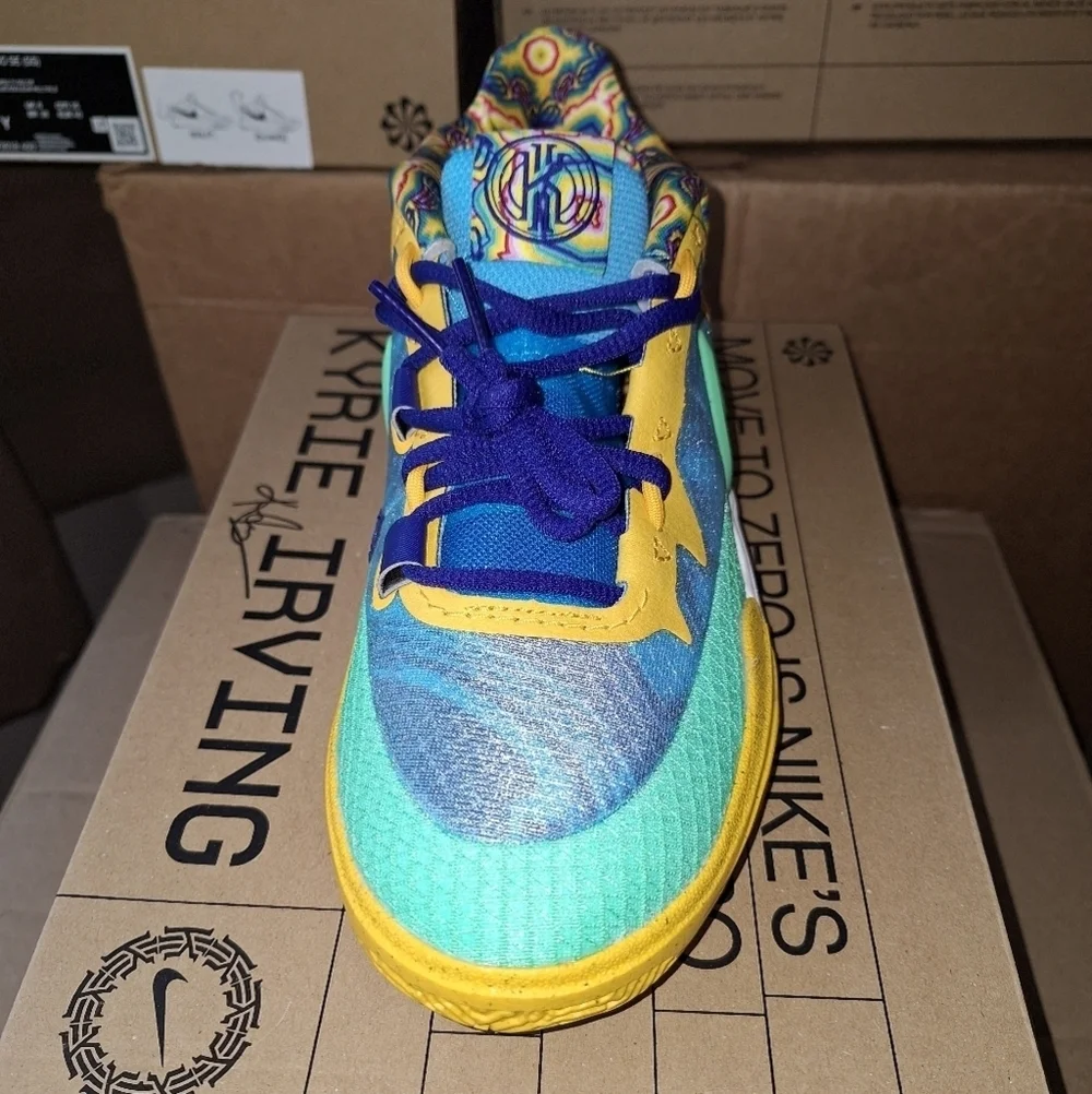 Nike Kyrie 8 GO SE (GS) Baltic Blue/ Multi-Color new with the box with no flaws.